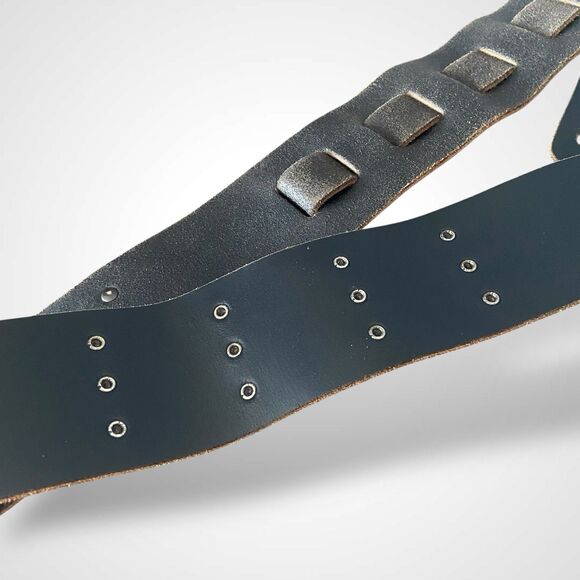 Planet Waves Classic Genuine Leather Guitar Strap Brown 2.5" Wide - Picture 5 of 7